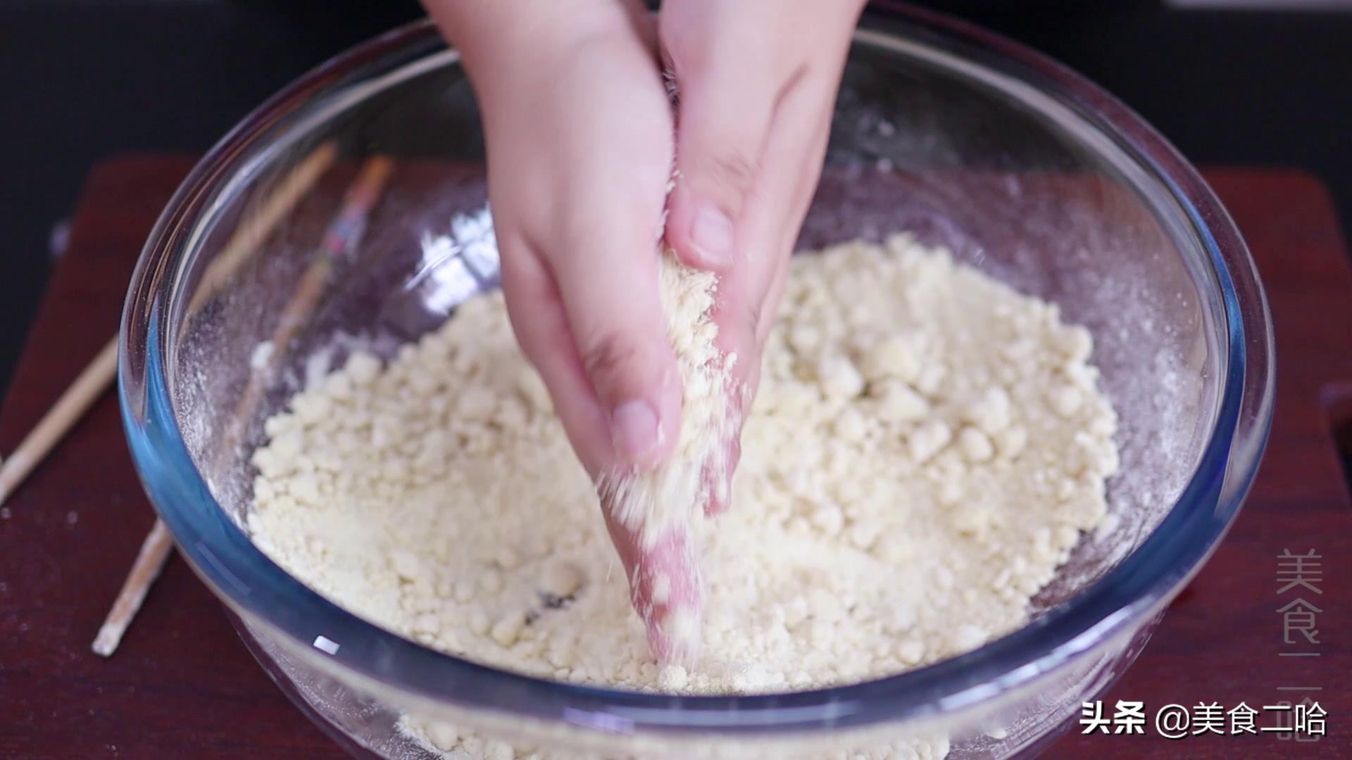 做的油炸糕为什么会塌,做炸糕的面稀了咋办