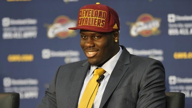 19赛季骑士队交易,2014骑士三巨头交易筹码