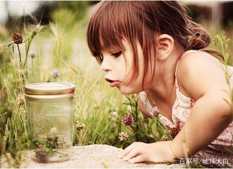 当别人说“kiss-me-quick”，你可不能亲上去，会被打脸的！