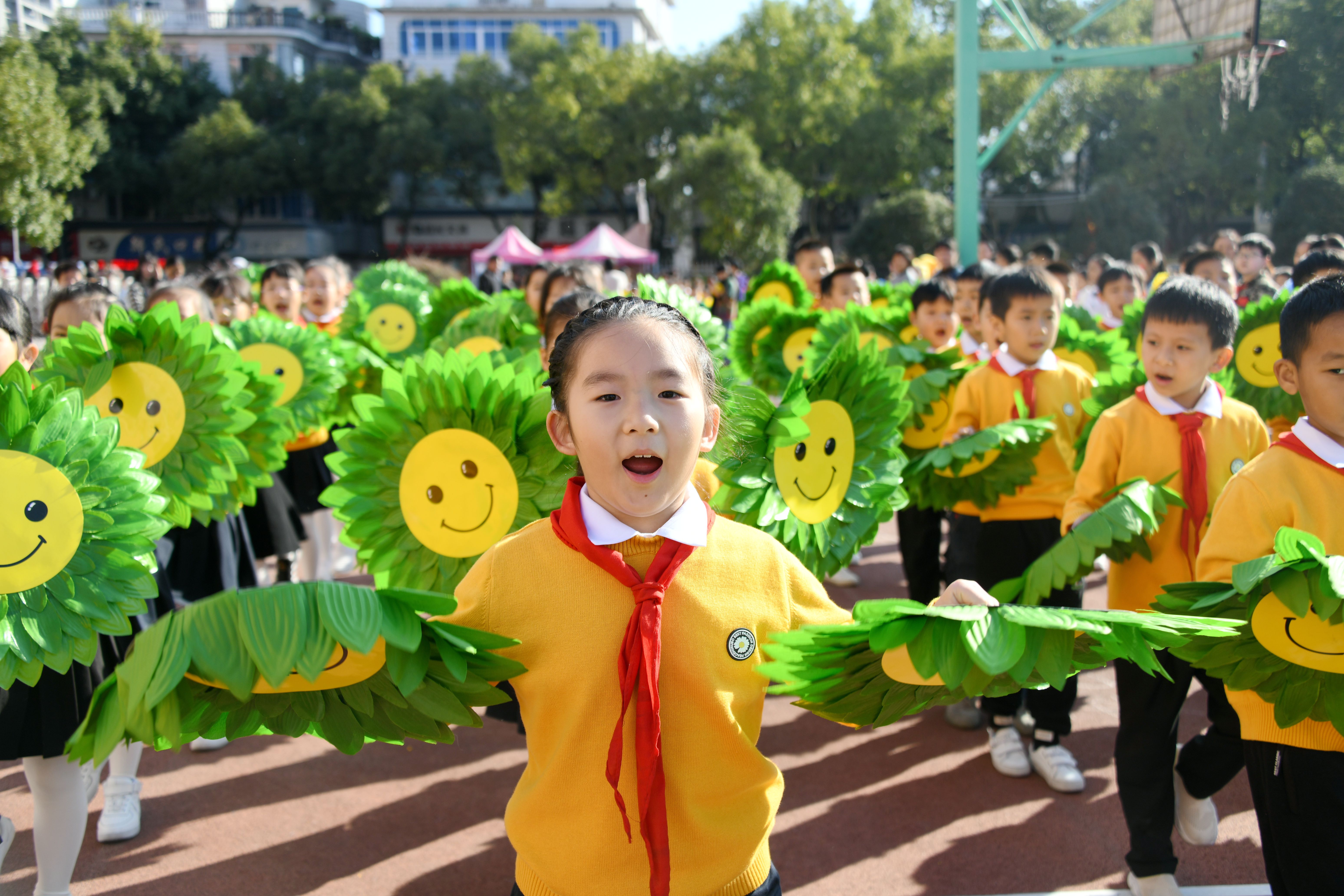 2016年仙居县中小学生运动会,学校运动会开幕式奇葩服装
