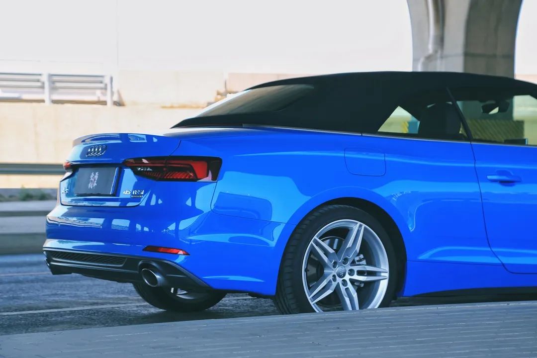 奥迪a540quattro,奥迪a52010款