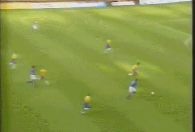 意甲双星经典PK战，罗纳尔多一人完爆当时世界最佳防线