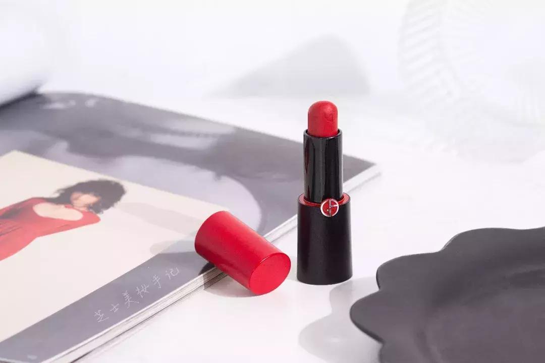 大牌口红哪个最显白,春夏季黄黑皮显白口红大牌推荐