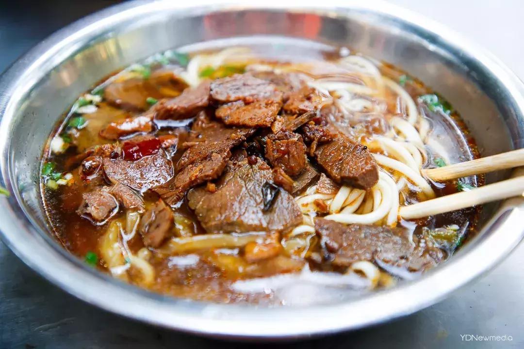 吃了一年，赌上武昌伢尊严，才敢给你们写这份武昌美食打卡地图！