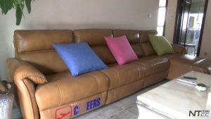 头等舱芝华仕真皮沙发太软了,芝华仕头等舱沙发味大