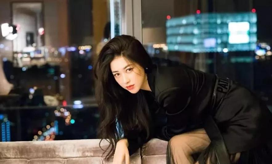 全球公认最美100人,连续八年全球最美面孔