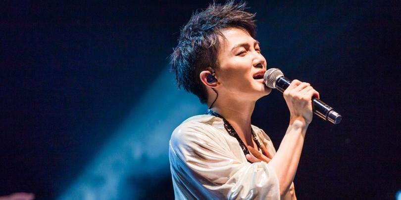 周深神级辅助现场,周深神助攻是哪一期