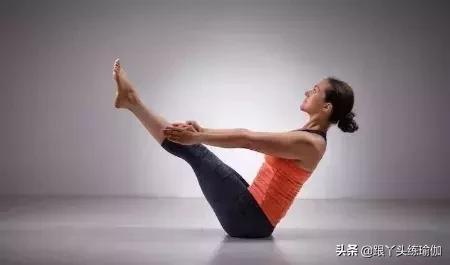 瑜伽练习中如何做到正确“收腹”，启动“核心”力量呢？