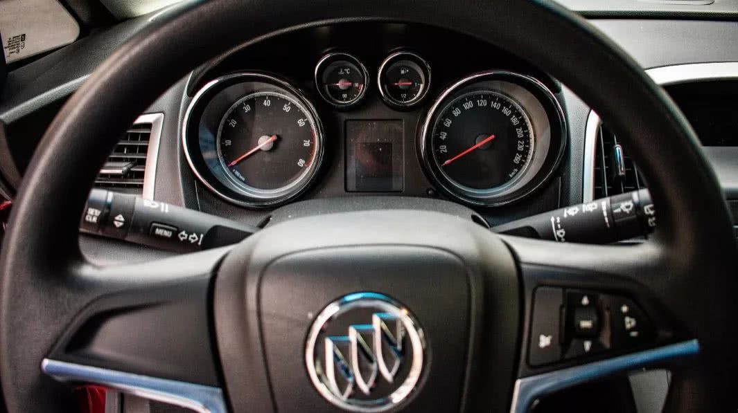 别克英朗xt1.6t高清图片,一万内的别克英朗xt1.6t