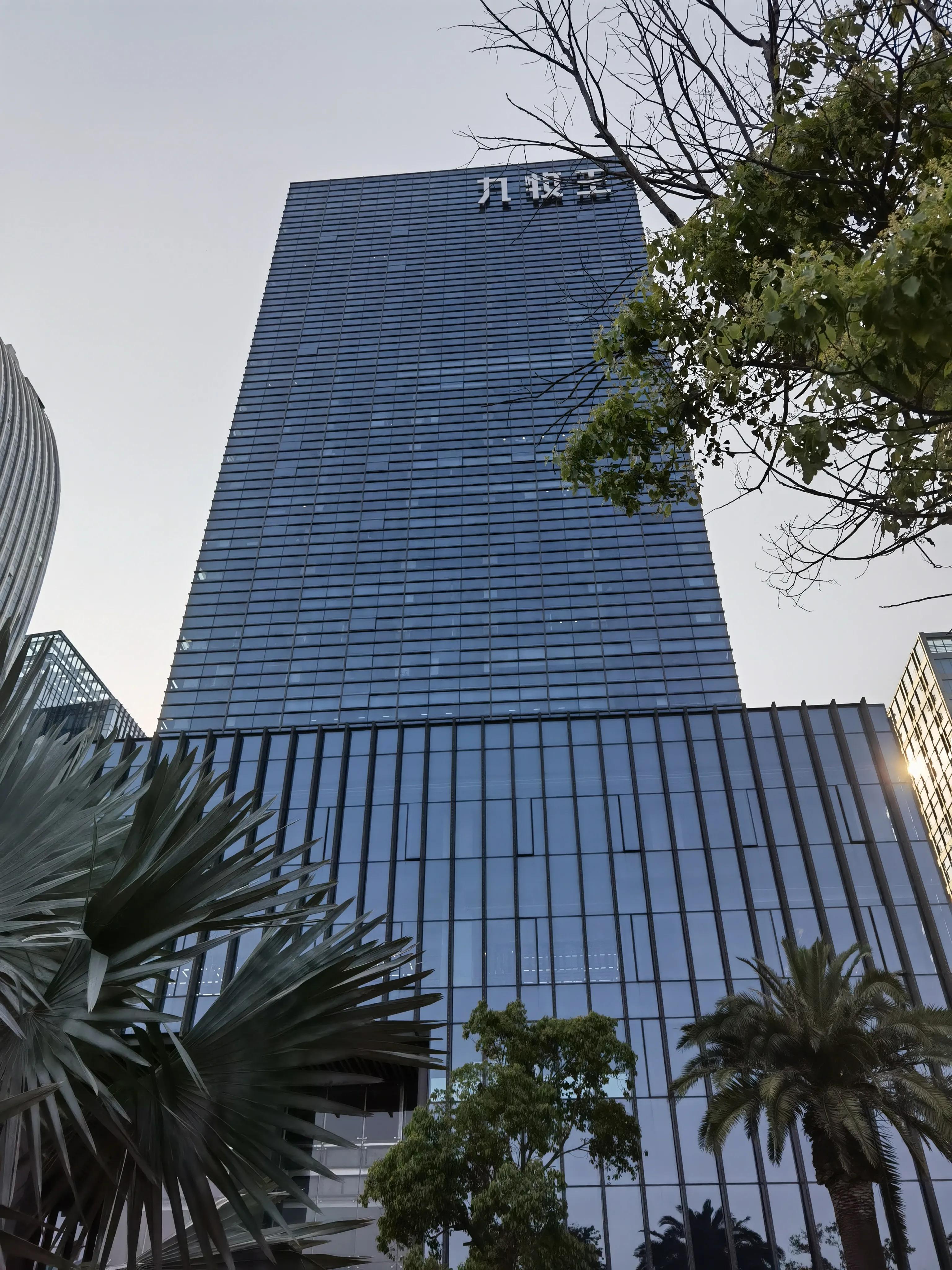 鍘﹂棬鍝噷鏈変綋鑲茬敤鍝佸簵,鍘﹂棬鍝噷鏈夊ぇ鍨嬩綋鑲茬敤鍝佸簵