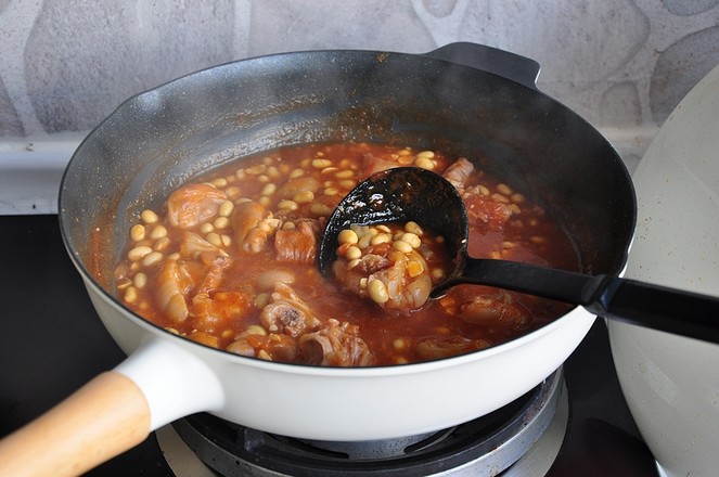 炖猪蹄千万不要直接下锅,炖猪蹄快速软烂入味的小诀窍