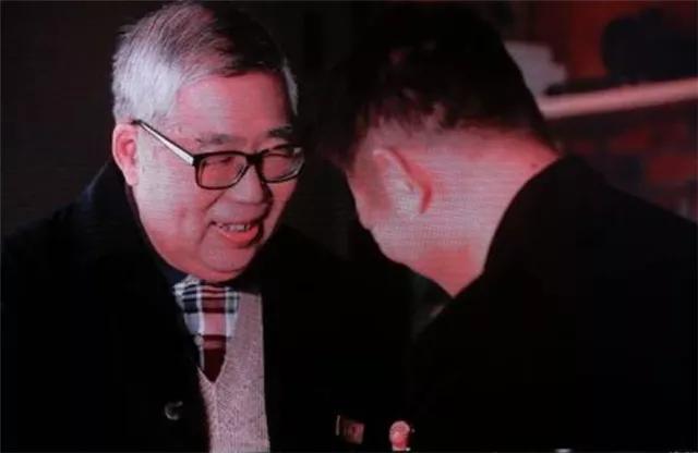 少林寺李连杰30年前照片,李连杰少林寺哪一年拍摄