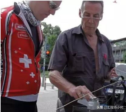 一位65岁德国通信工程师是怎样尊重技术的？