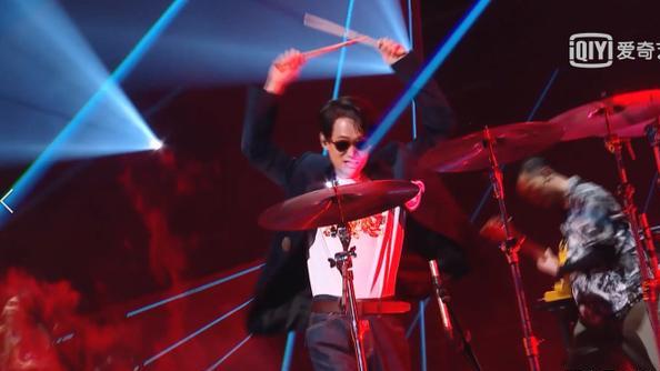 大波浪乐队国外评论,大波浪乐队电音