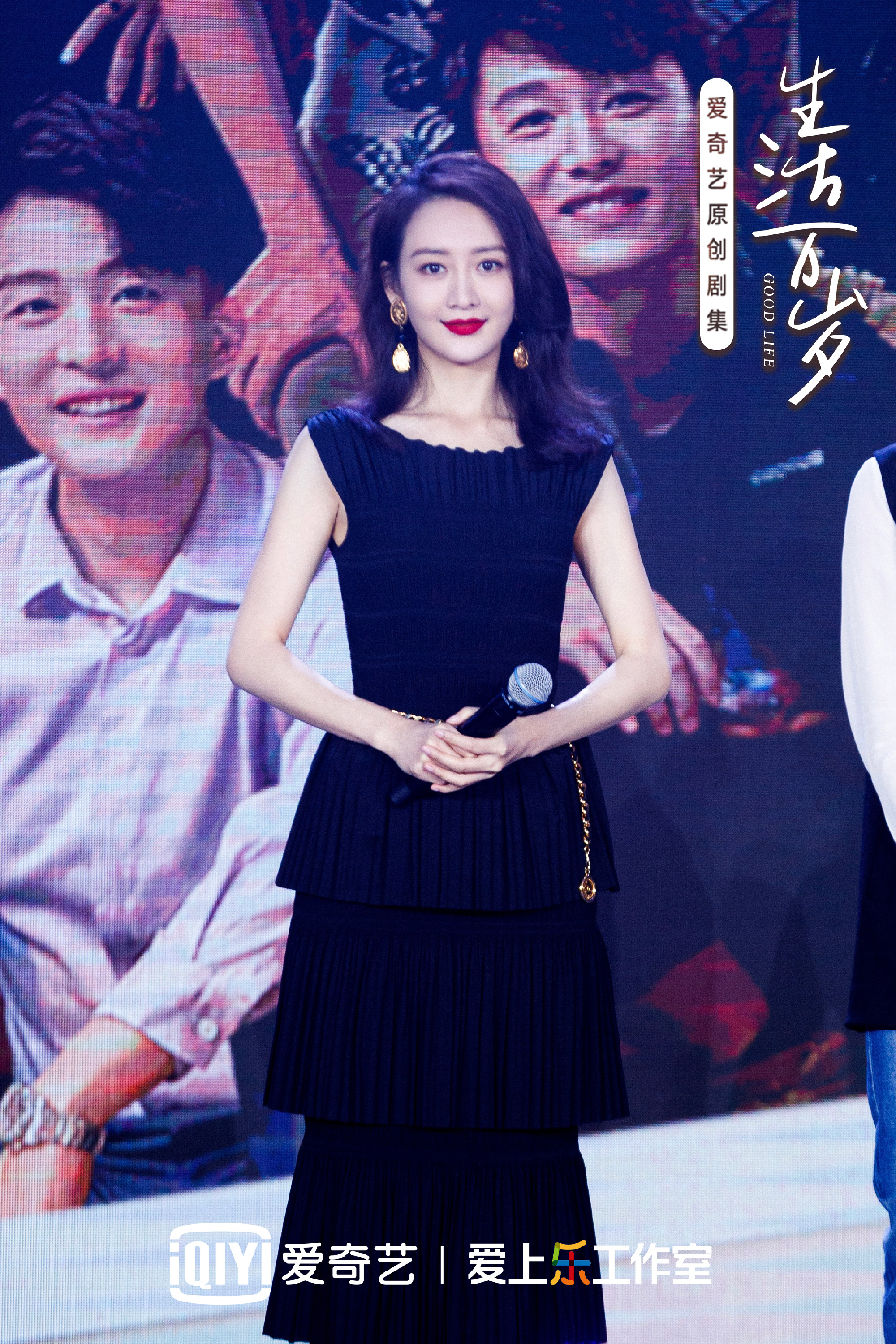 乘风破浪王鸥项链香奈儿,浪姐2王鸥最新一期