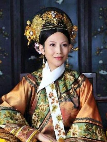 蔡少芬的艰辛往事,蔡少芬人生几经波折大起大落