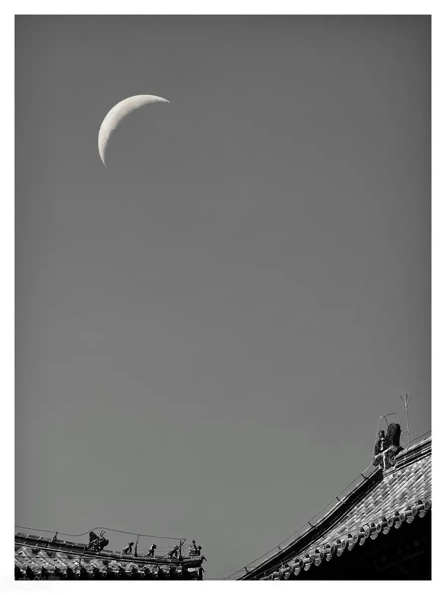 水枕能令山俯仰全诗,水枕能令山俯仰的下一句