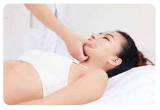 按摩能消除耳前皱纹吗,皱纹按摩可以消除吗