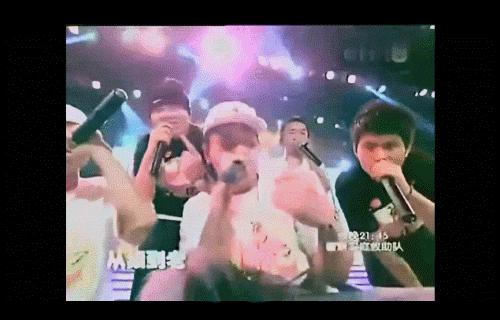 张晋给贾静雯当替身,张晋和陈小春以前关系如何