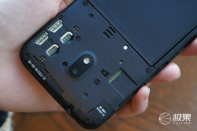 诺基亚c1plus和c3哪个好,诺基亚c1plus处理器