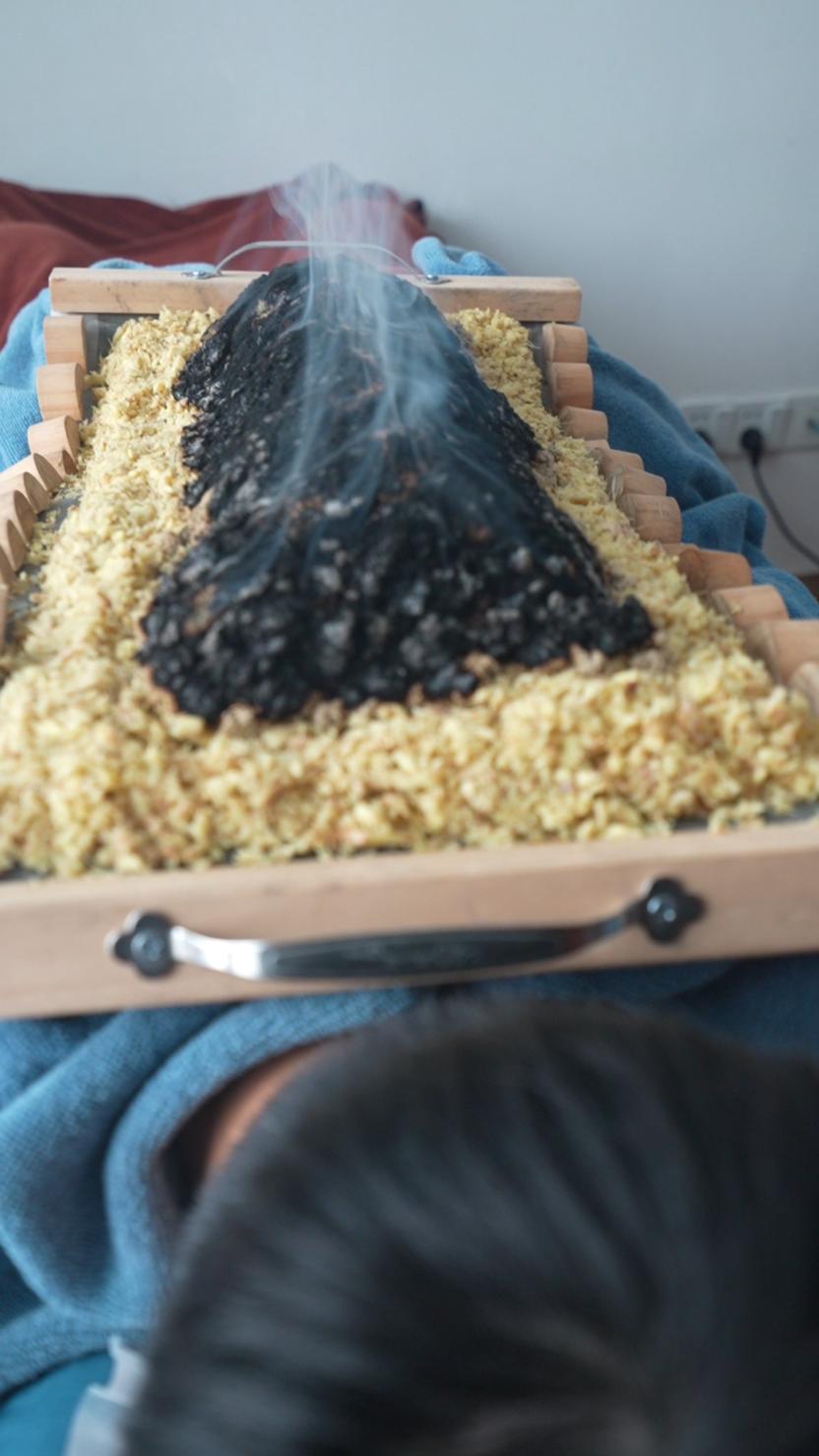 气温大跳水让你猝不及防,天气冷了艾灸更温暖