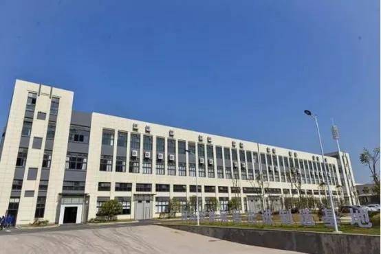 精装房马桶要升级智能马桶吗,三个卫生间三个智能马桶