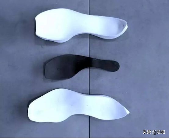 碳板回弹有劲的跑鞋,碳板推进力很强的碳板跑鞋