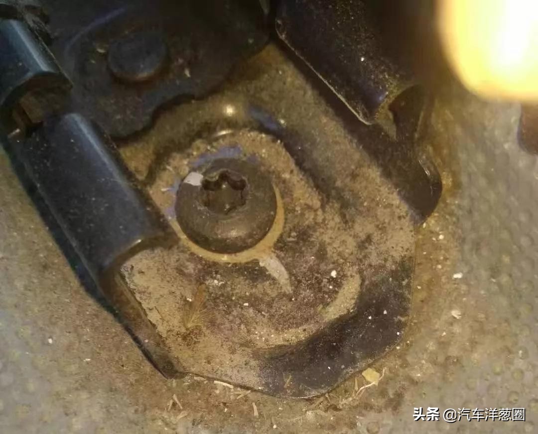 怎样快速学会看二手车车况,教你识别二手车车况