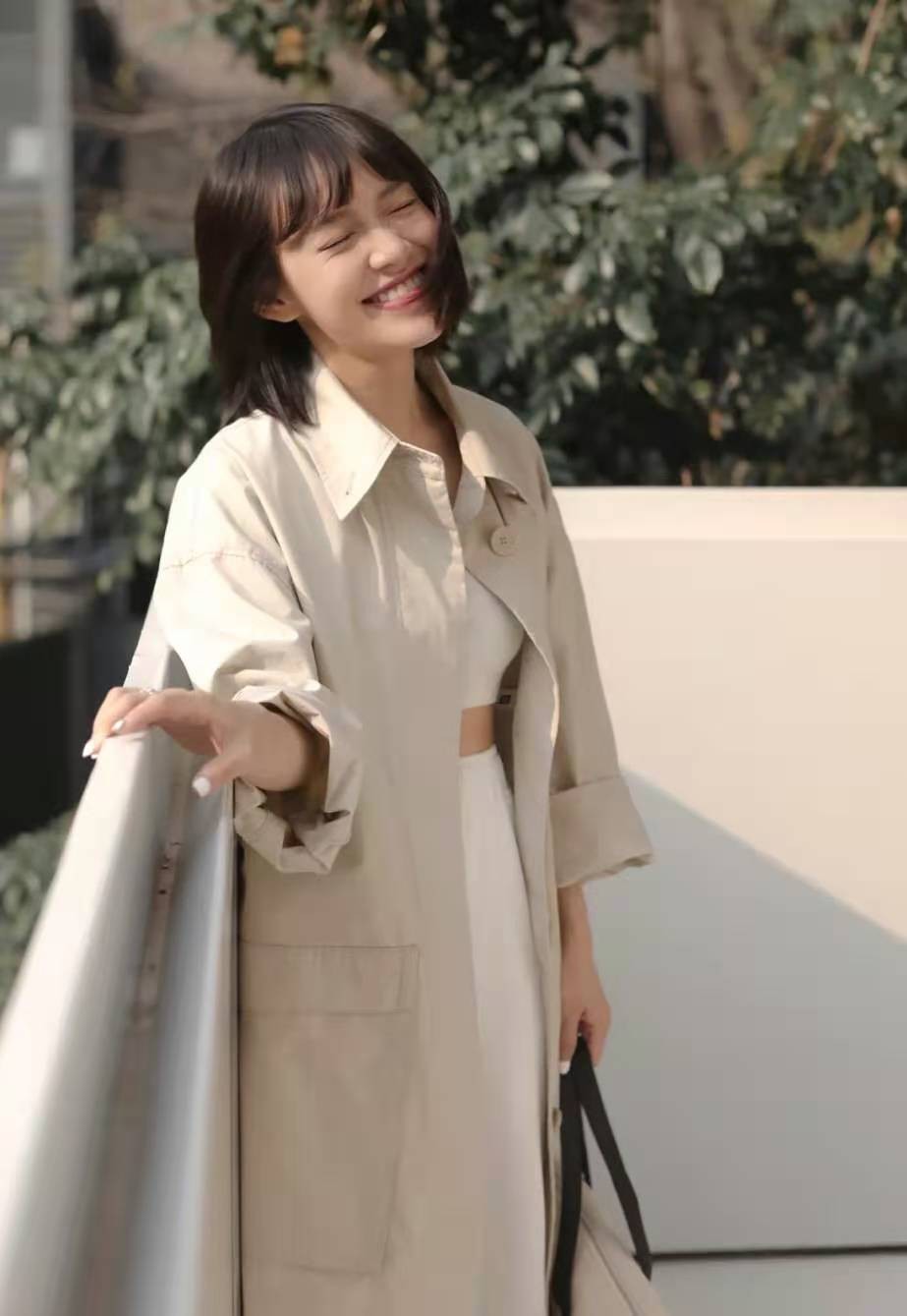 小个子怎么穿搭风衣显高显瘦,小个子如何挑选风衣