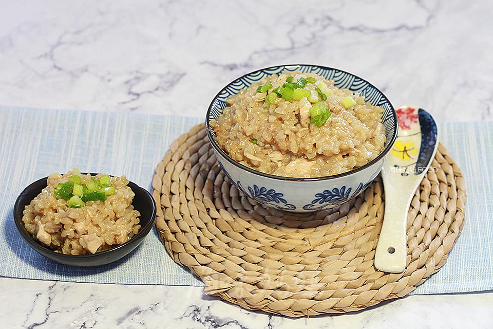 小姨做饭原视频,小姨做竹筒米饭