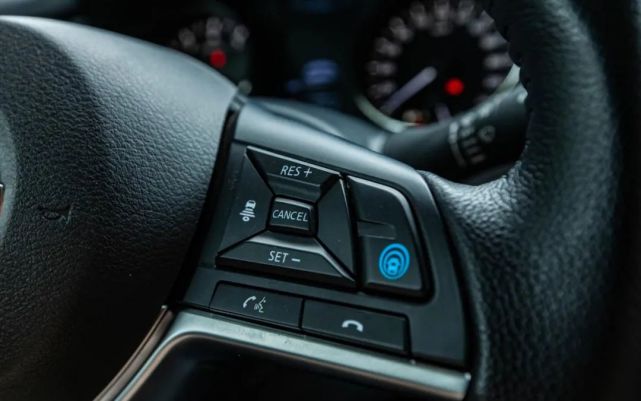 又到了梅雨季,日产奇骏冬季用车技巧