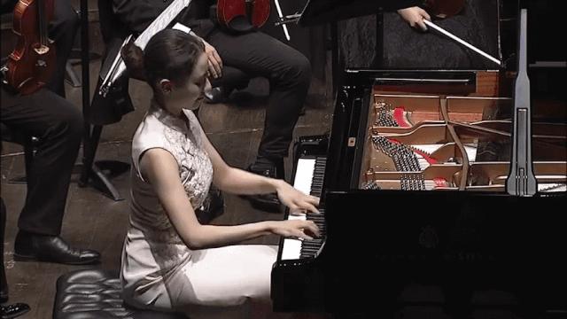 郎朗10亿身价,郎朗现在身价多少亿