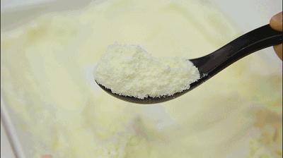 为了吃这个包包，排了80米长队！