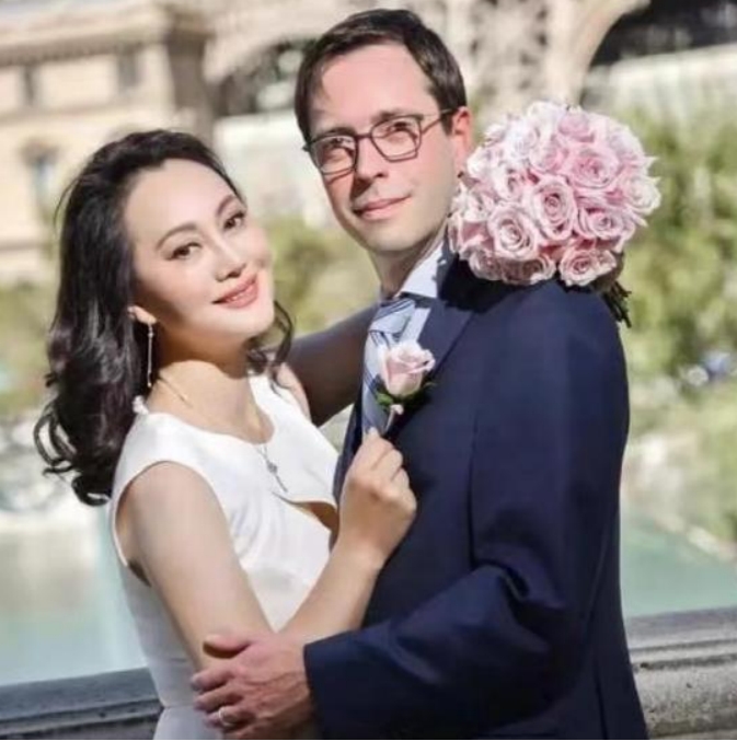 宋佳叛逆往事被揭露,59岁宋佳近况如何