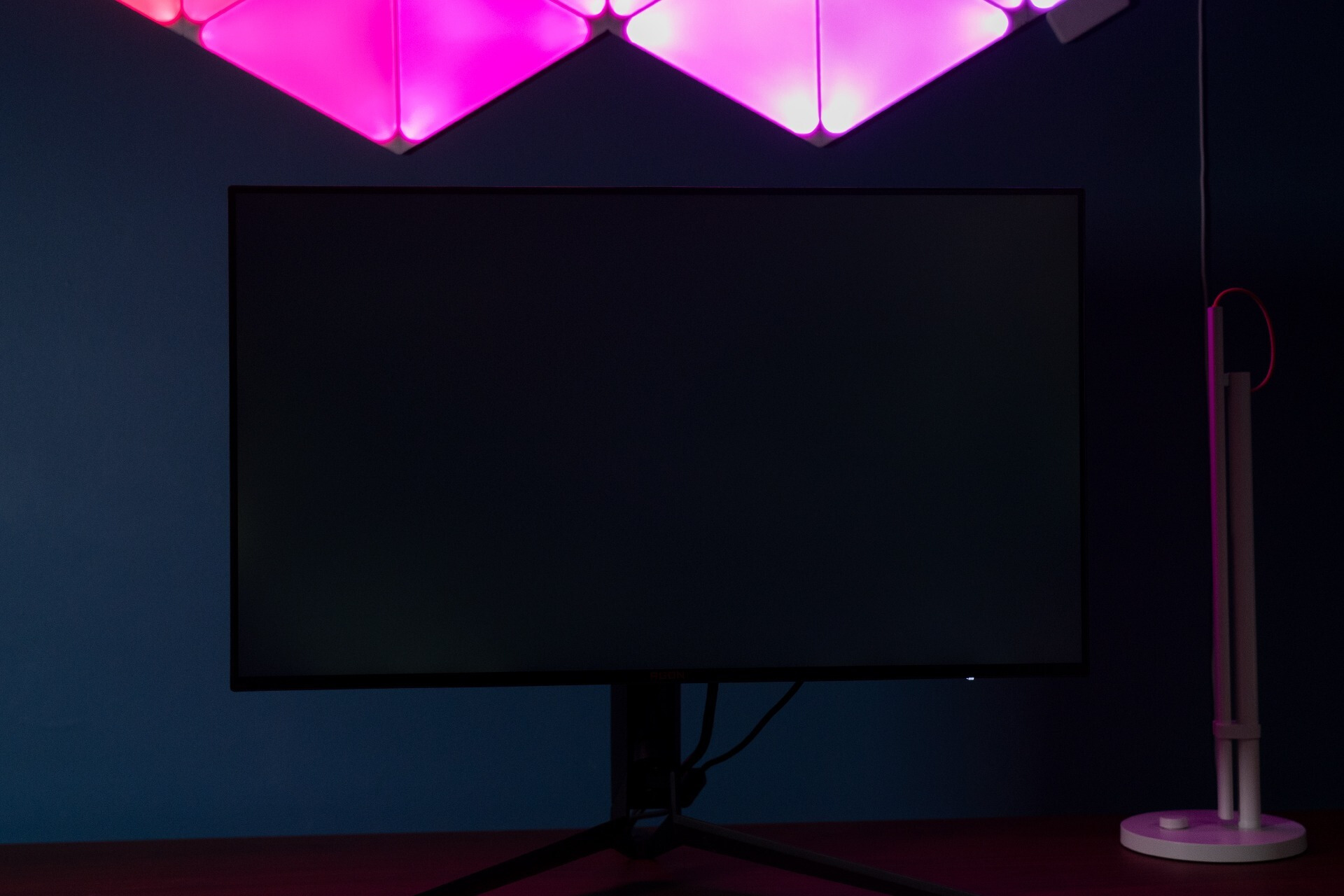 为什么3090一定要选4K/144Hz显示器,AOCAG274UXP实测