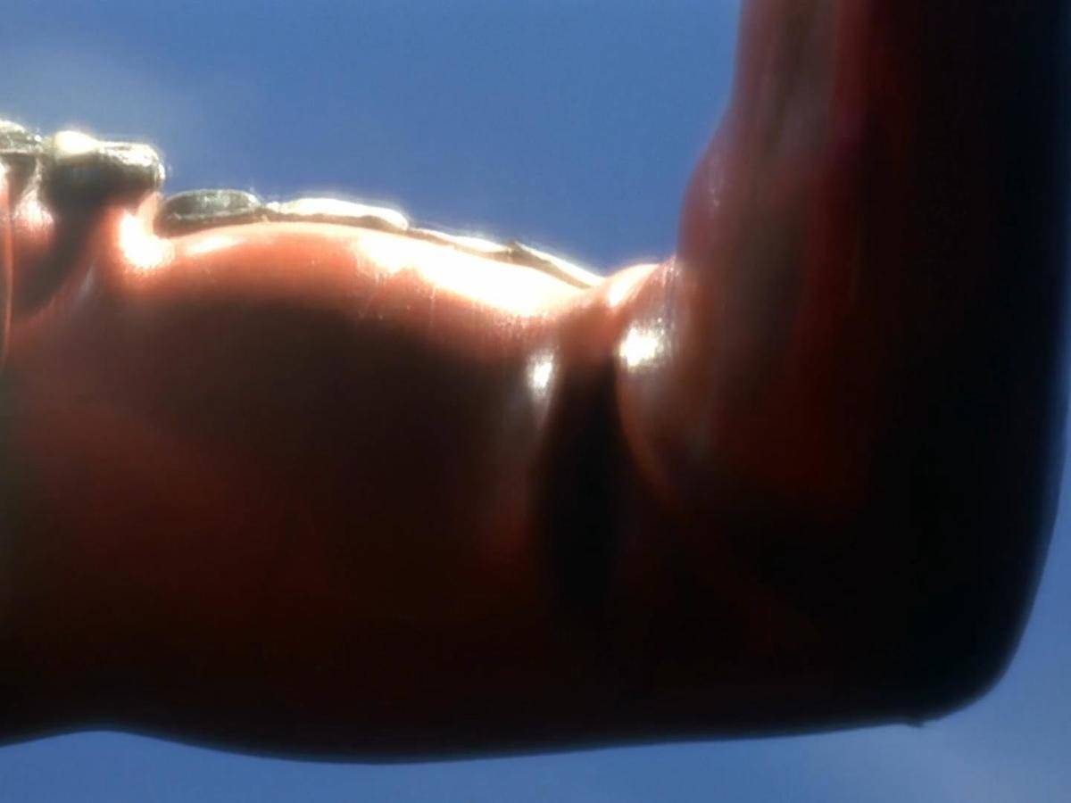 模玩机设:以弹之名守望地球地球的赤红巨人SHF赛文