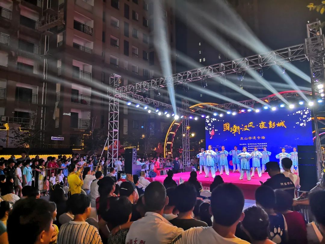 消费红包、惊喜礼品等你拿!今晚七点相约花语路,精彩预告看这里