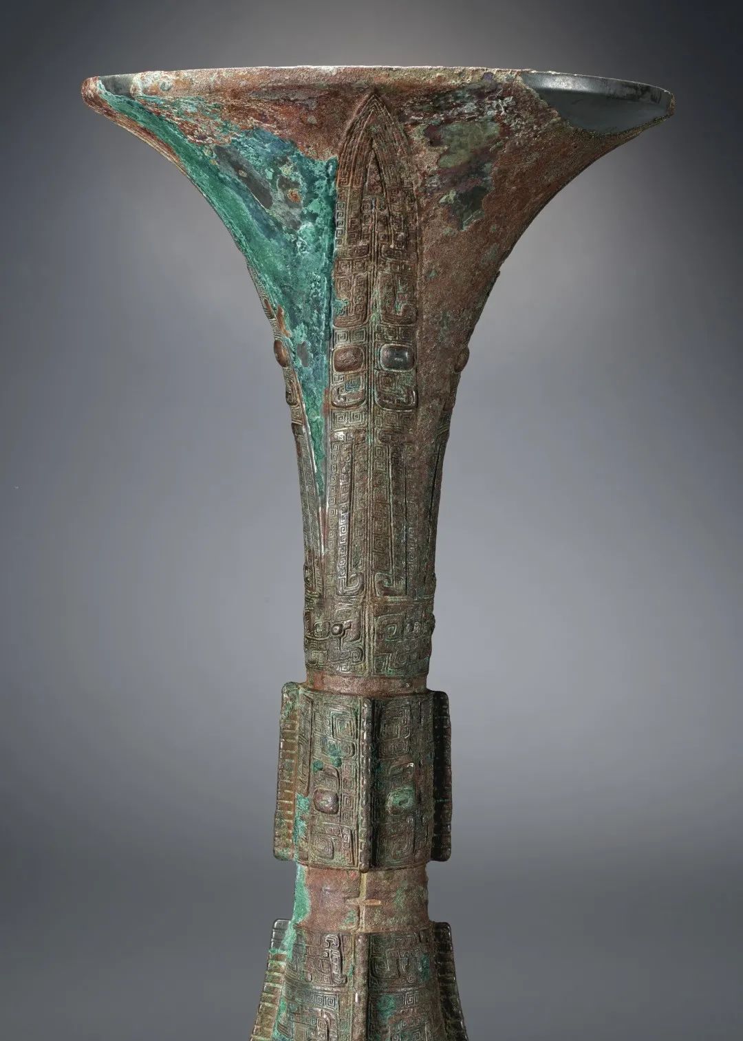 商代鸟兽纹觥,纽约战报