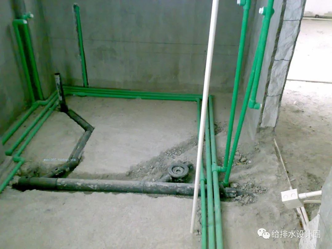 建房卫生间排水排气系统设计图,三层建筑卫生间排水系统图