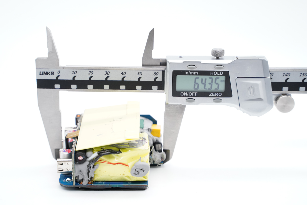 绿联氮化镓100w商务版,绿联氮化镓100W快充