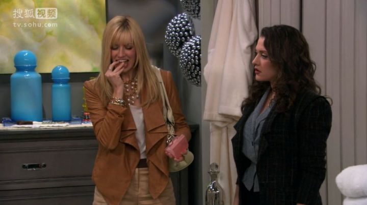 矫正后两年反弹会越来越严重吗,矫正完成两年牙齿还是松动