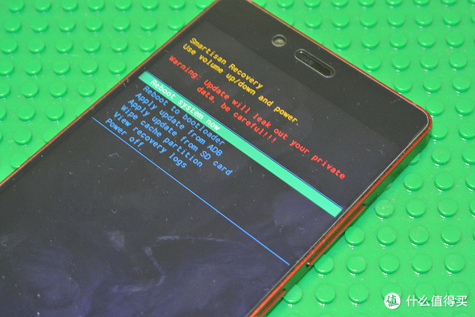 坚果pro开机只显示logo,坚果pro顶配128多少钱