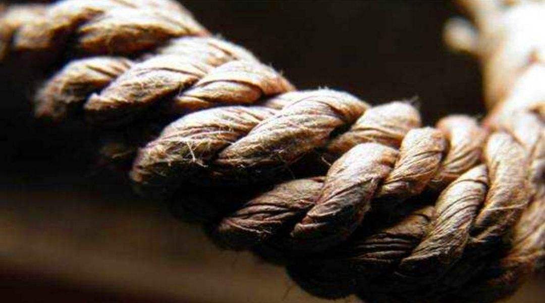 印度通天绳魔术完整版,印度古老神奇魔术通天绳