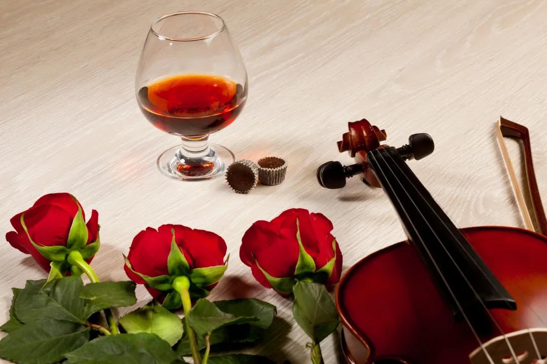 低度酒运营方案,低端白酒创业项目名称大全