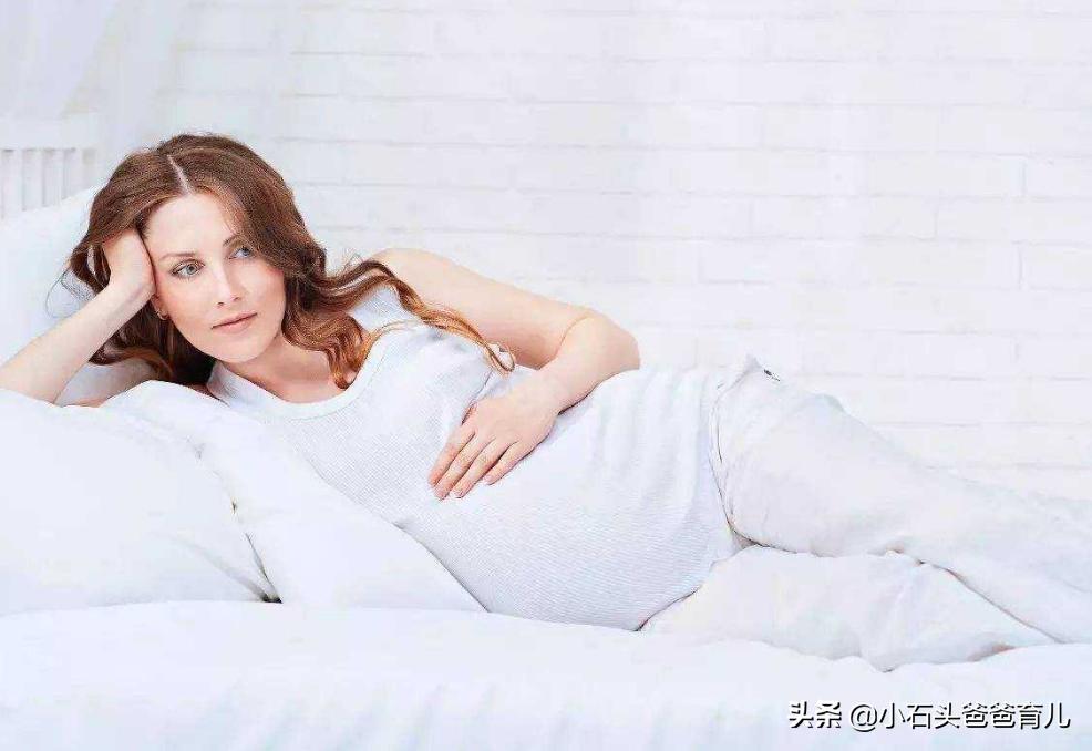 孕三个月小腹有下坠感怎么回事,孕六个月小腹有下坠感是怎么回事