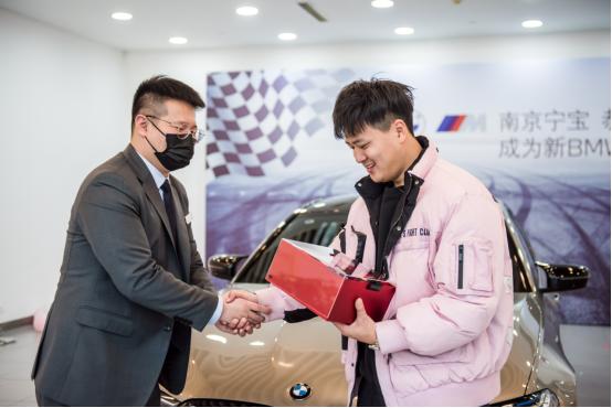 南京宁宝奔驰,南京宁宝宝马mini交车仪式
