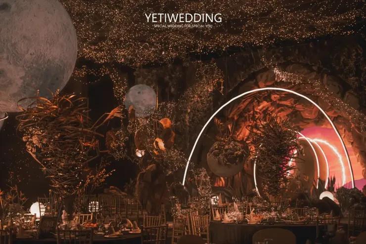 神秘的蓝色系星空主题婚礼,一场神秘浪漫的星空婚礼主题