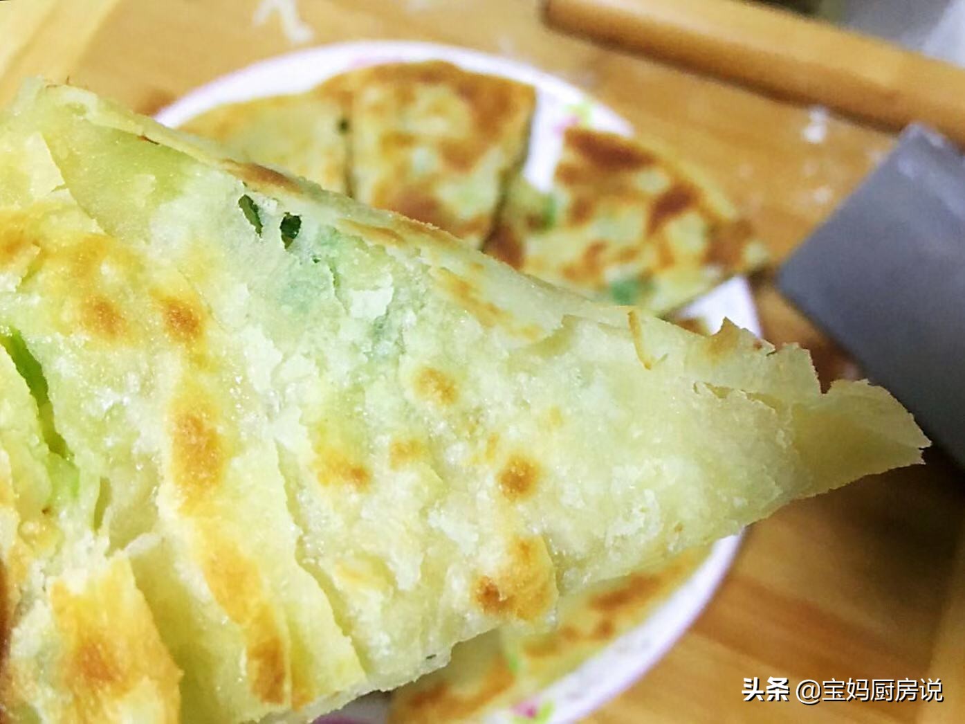 包饺子剩了很多饺子皮,包饺子剩了一个面团