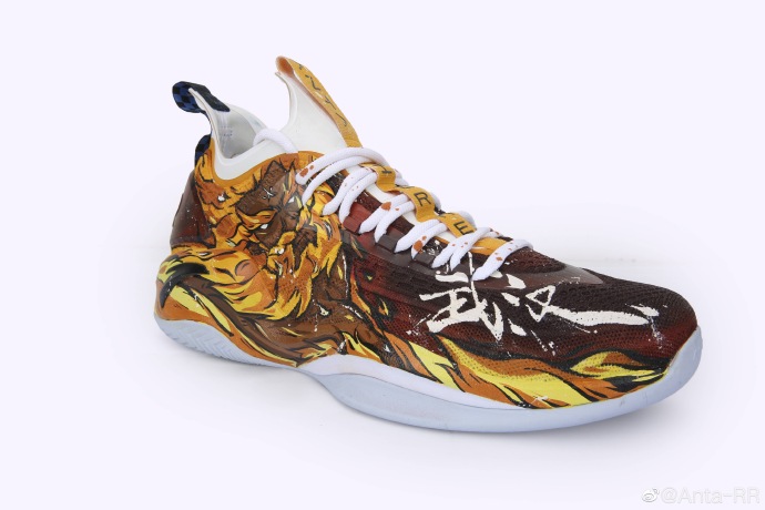 安踏隆多6,安踏全掌tpu缓震