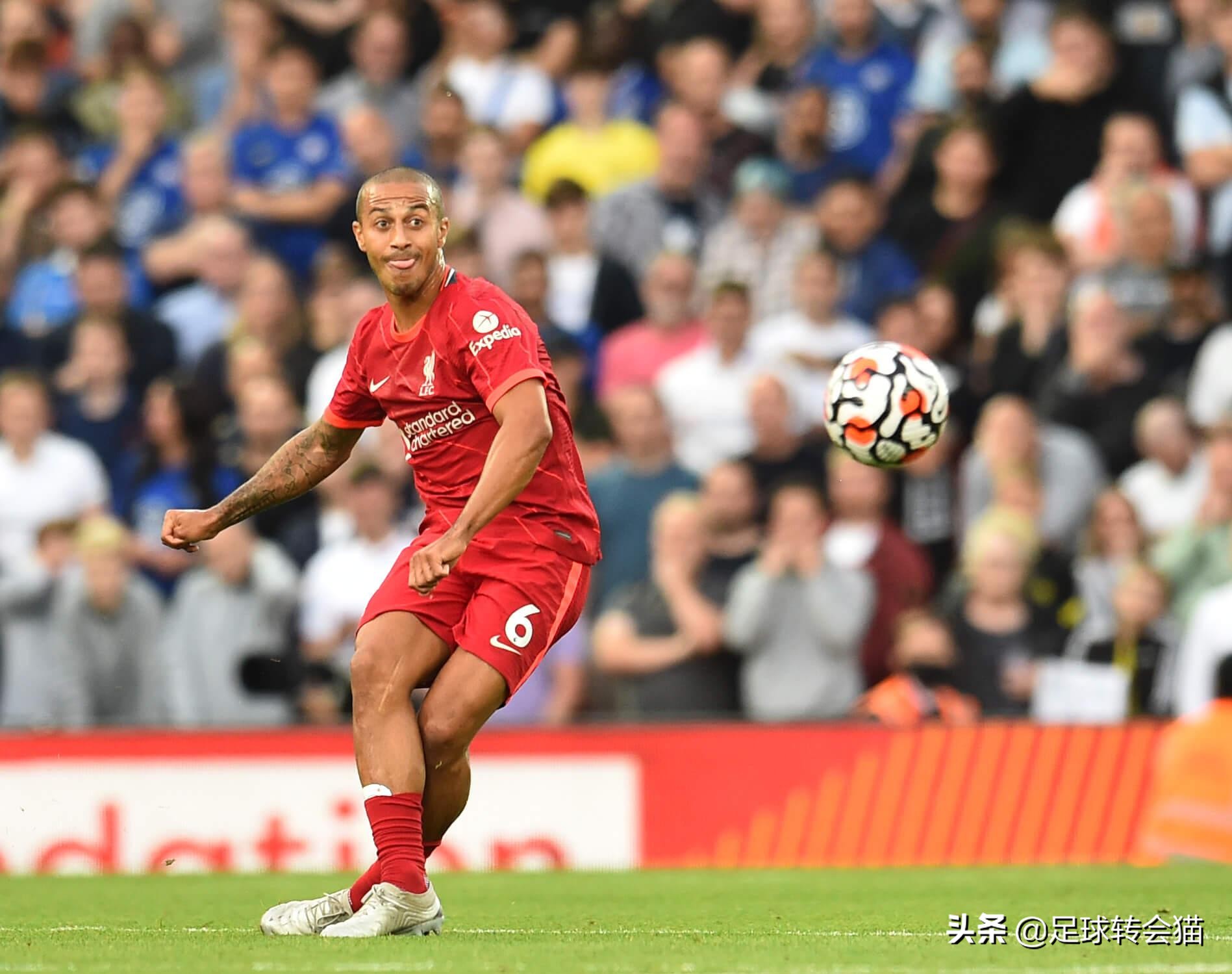 哪支英超球队拥有最好的中场？